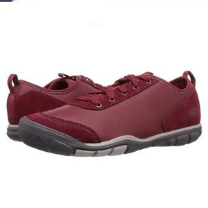 KEEN Hush Lea CNX Leather Sneakers